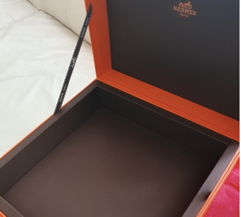 HERMES 2009 Black "Precieux - Ex libris" Swarovski Beaded Carre Twill 90 cm, NIB!
