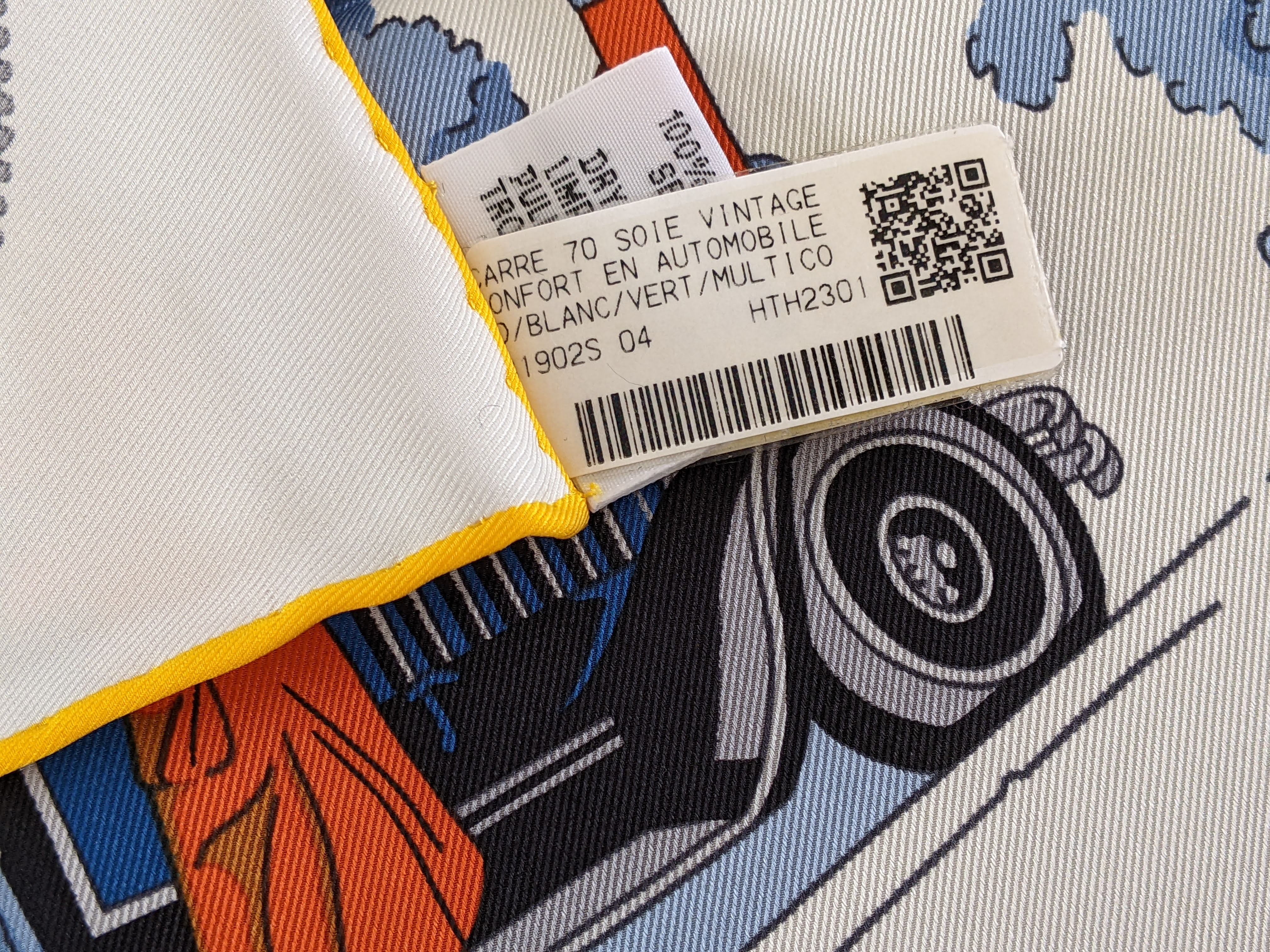 HERMES (JUT14) CONFORT EN AUTOMOBILE Vintage Silk 70 x 70 cm
