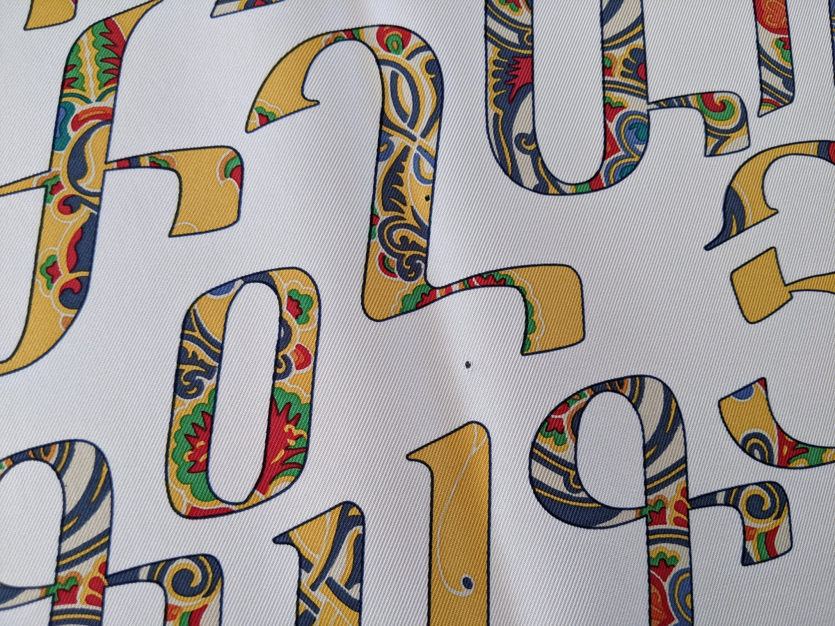 HERMES LETTRES D' EREVAN 2015 Limited by Karen Petrossian Twill 90 x 90 cm