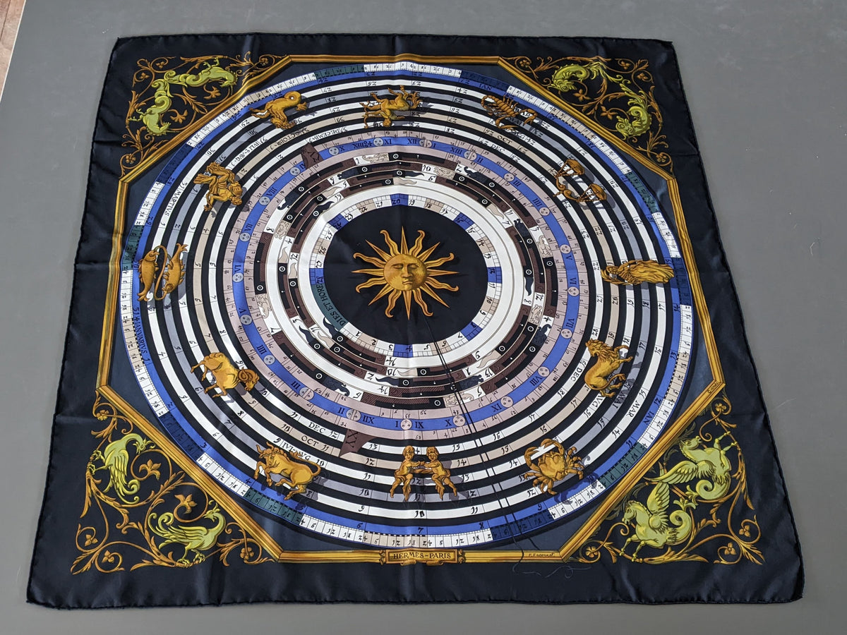 HERMES LOT DE 13 Twill Silk Cares 90 x 90 cm