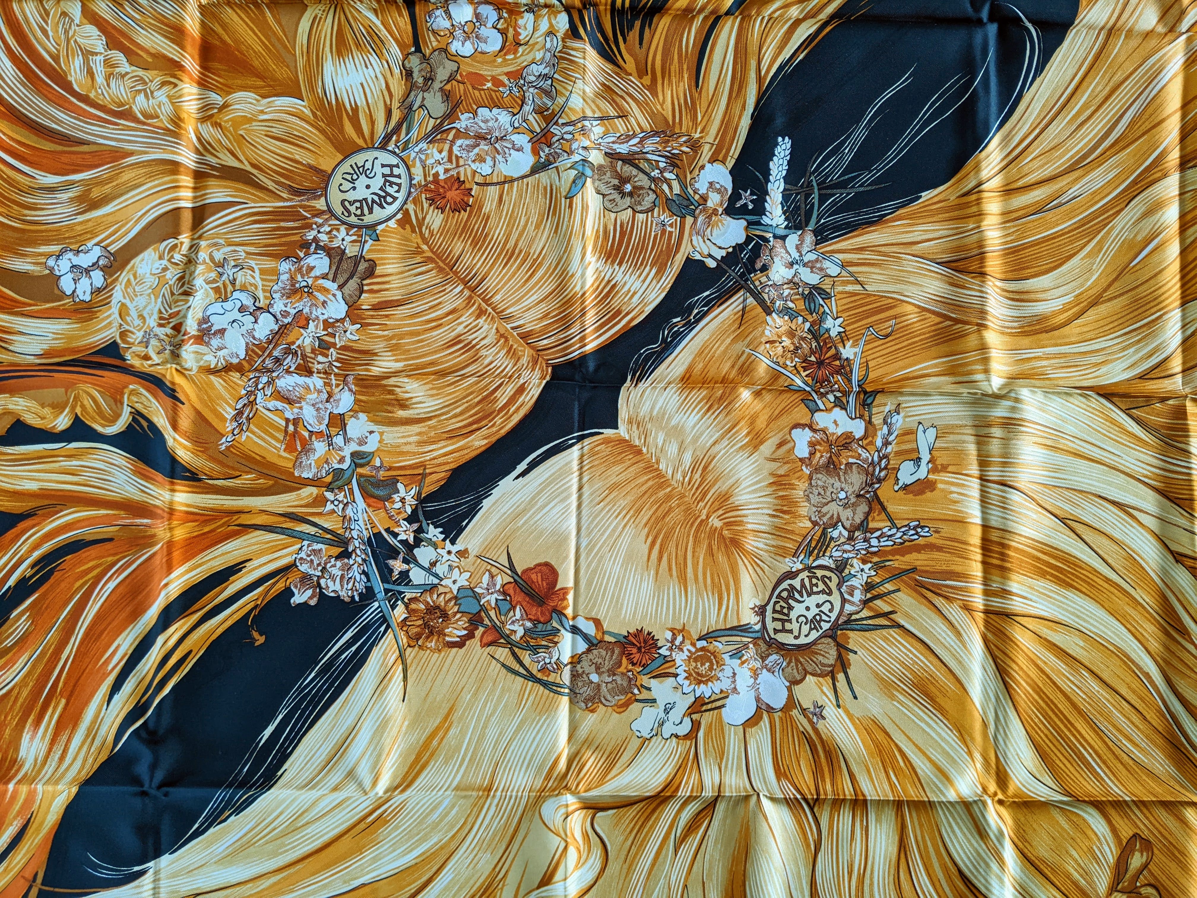 HERMES 2002 EVA by Philippe Dumas Waterproof Silk Scarf 90 x 90 cm, RARE in Special Pochette!