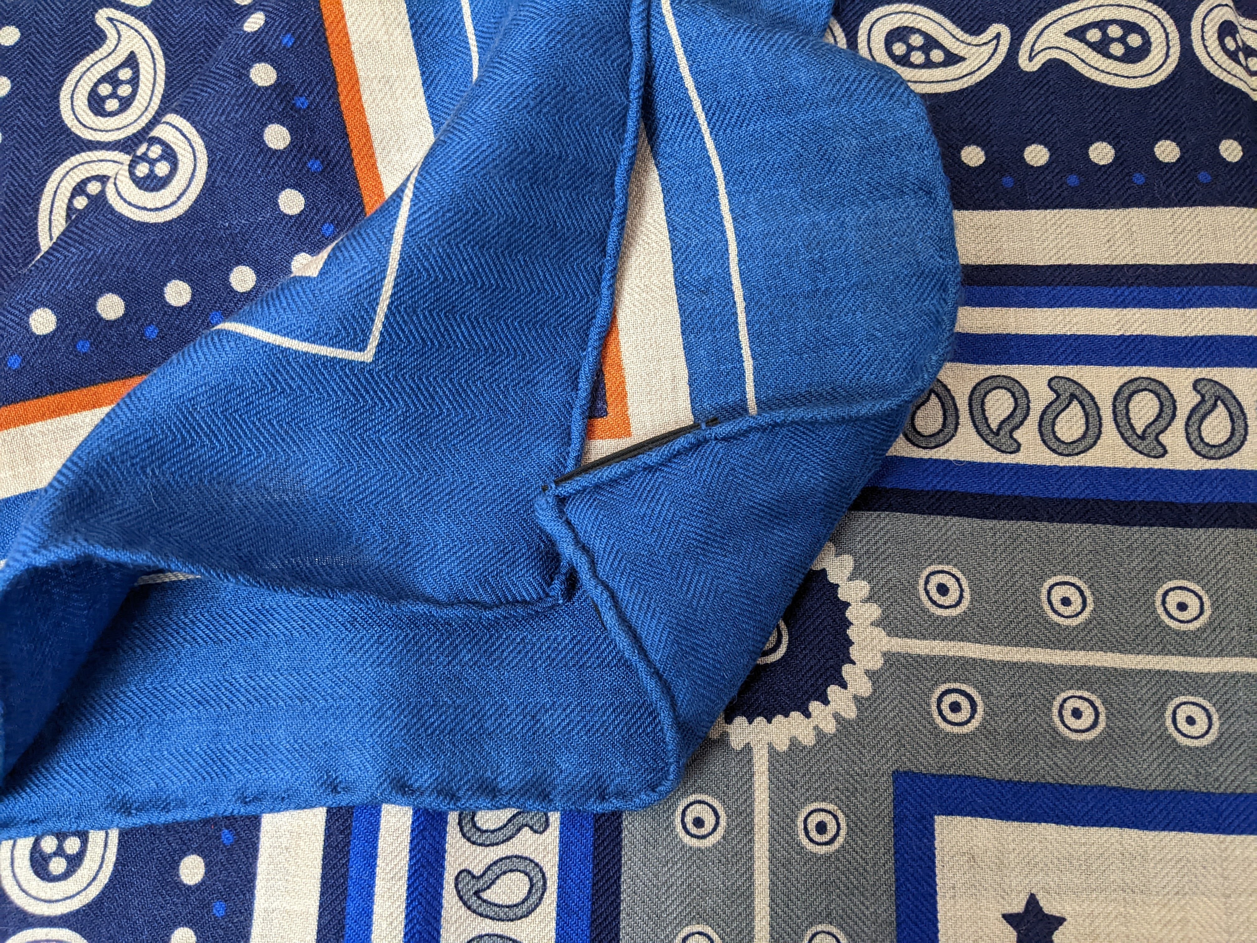HERMES SELLE DE DIGNITAIRE Cashmere Shawl 140 x 140 cm
