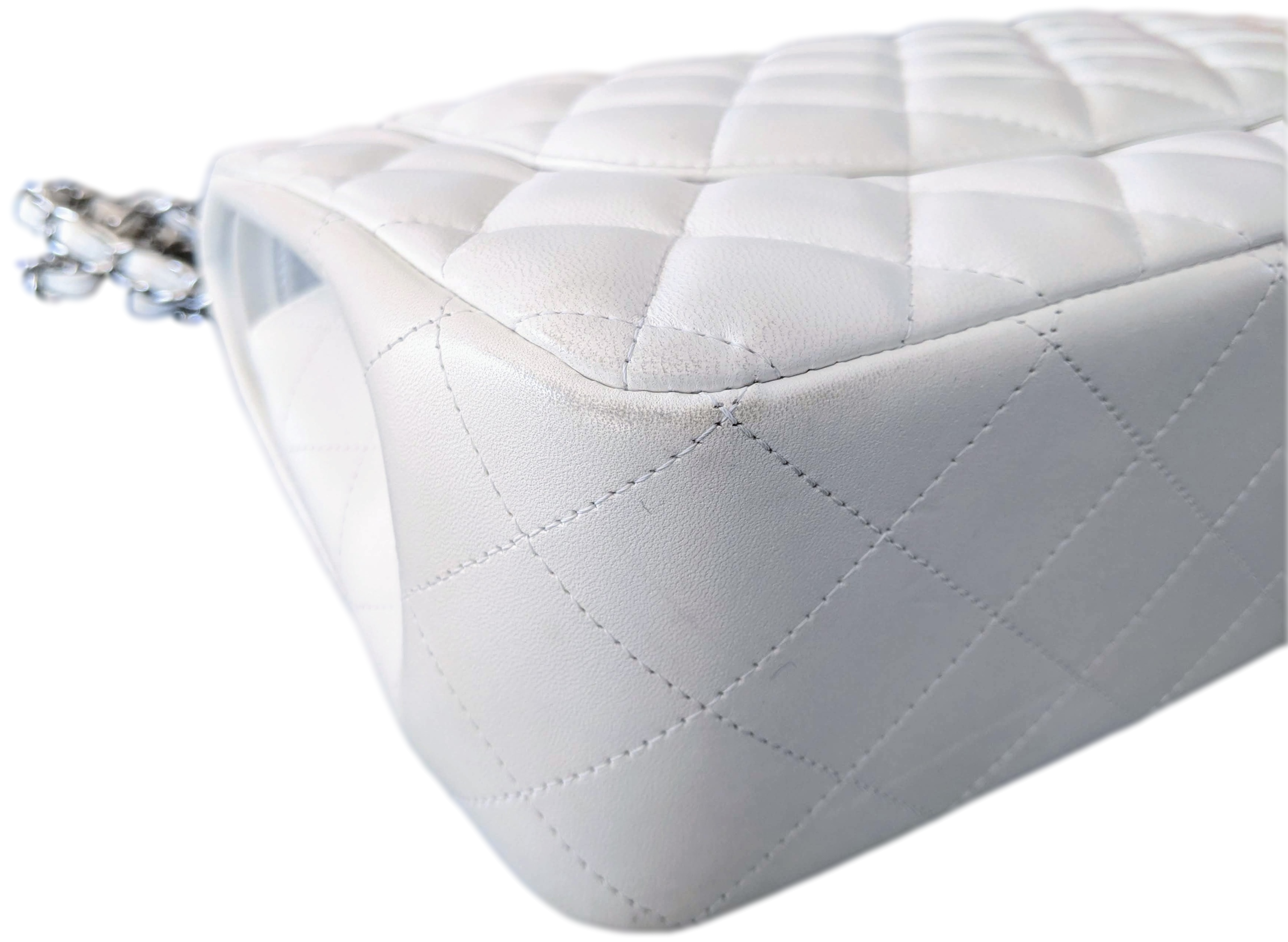 CHANEL TIMELESS CLASSIQUE JUMBO White Shoulder Bag PHW