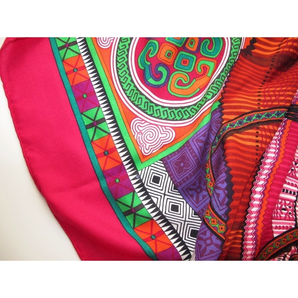 Hermes 2010 Rose/Purple/Green Cent Plis des Miao Cashmere Shawl 140 - poupishop