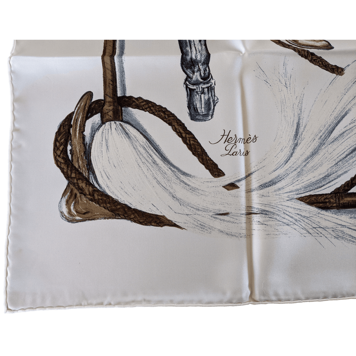 HERMES A PROPOS DES BOTTES by Xavier de Poret with Blanc Matte Overlay Twill 90 x 90 cm