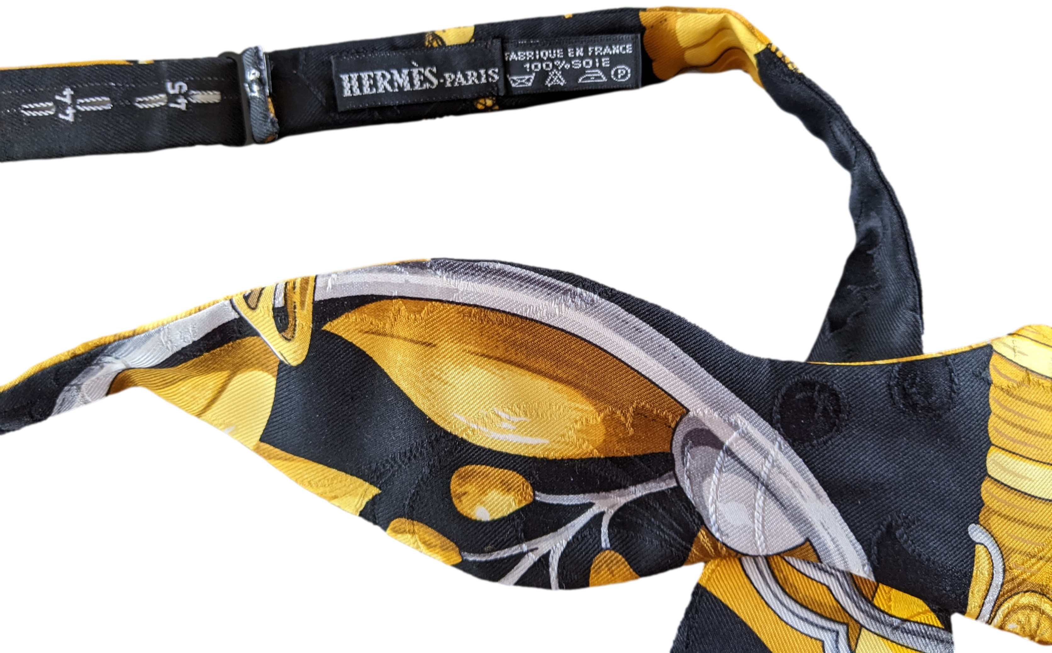HERMES Vintage Self-Tie DAIMYO Jacquard Faconnee Silk Bow Tie, Adjustable Size