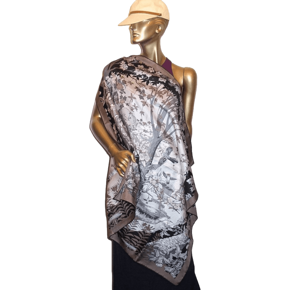 HERMES 2009 Jardins de la Nouvelle Angleterre Silk Scarf 90 x 90 cm