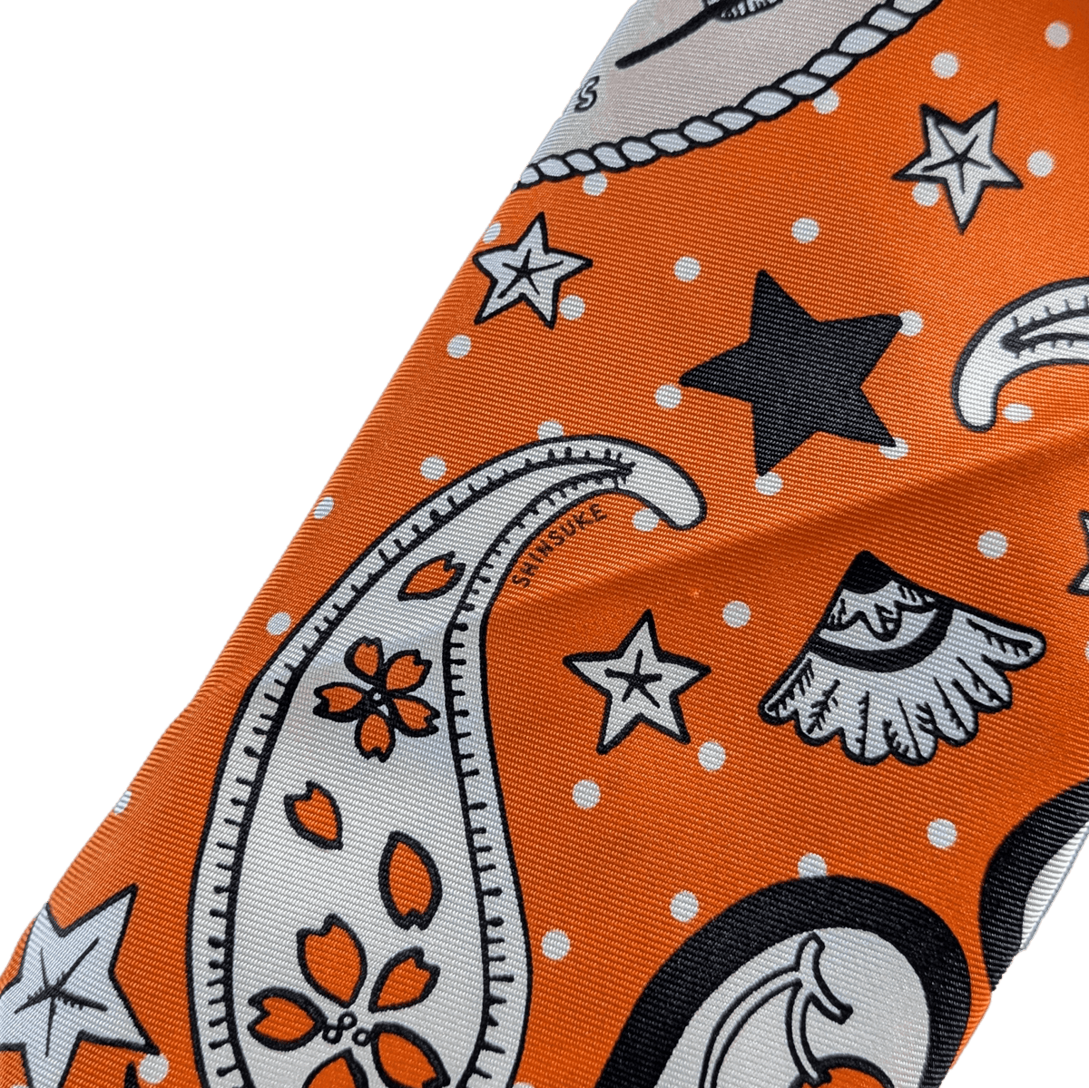 HERMES Le Rodeo des Fruits Shinsuke Kawahara Silk Bandana 55 Orange Pristine Box