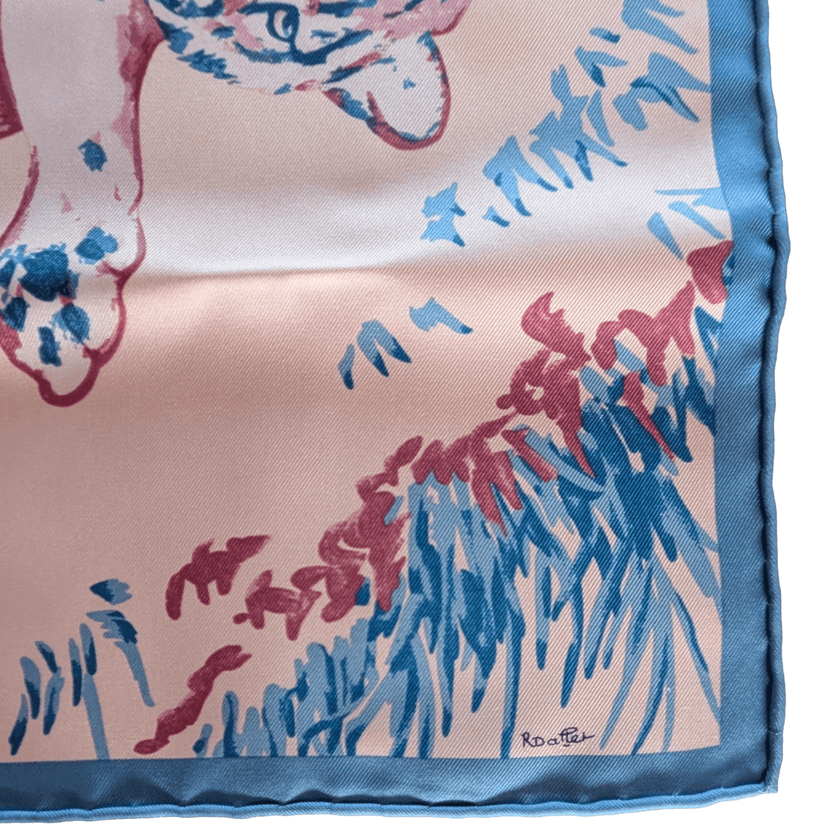 HERMES Les Tigreaux Robert Dallet Silk Gavroche 45 Pale Pink Blue New Box Rare