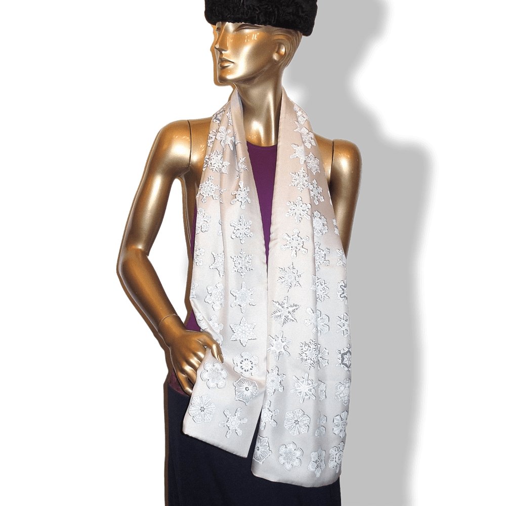 Hermes Pearl Grey Feux de L'hiver Blanc Matte Overlay Snowflakes Printed Twill & Angora Etole Stole 12"x 67", New! - poupishop