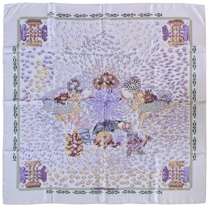 HERMES Lot of 2 beach Towels 90 x 150 cm + 5 Twill Silk Scarves 90 x 90 cm