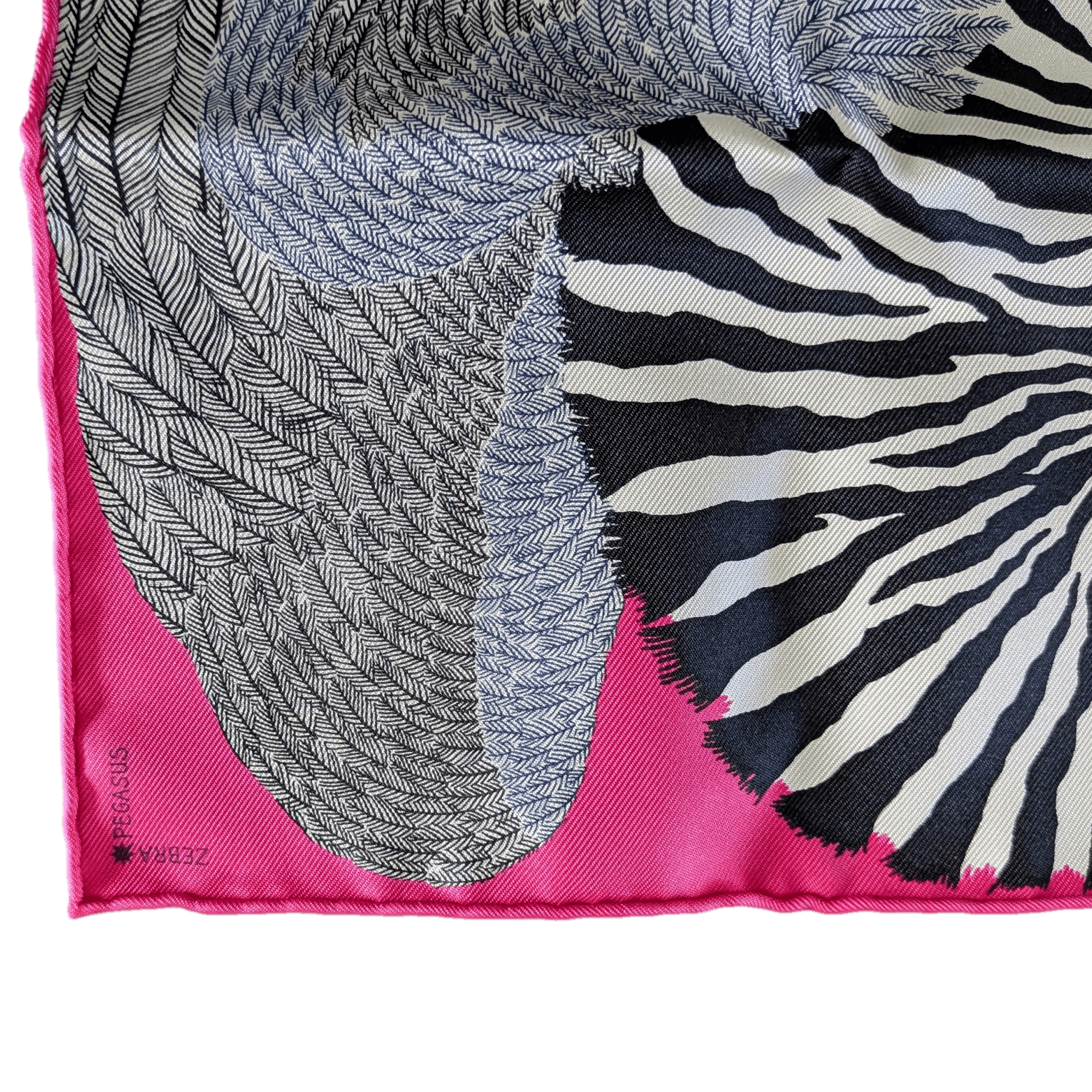 HERMES Zebra Pegasus Nano Scarf 20 cm Rose Bonbon Noir Blanc New