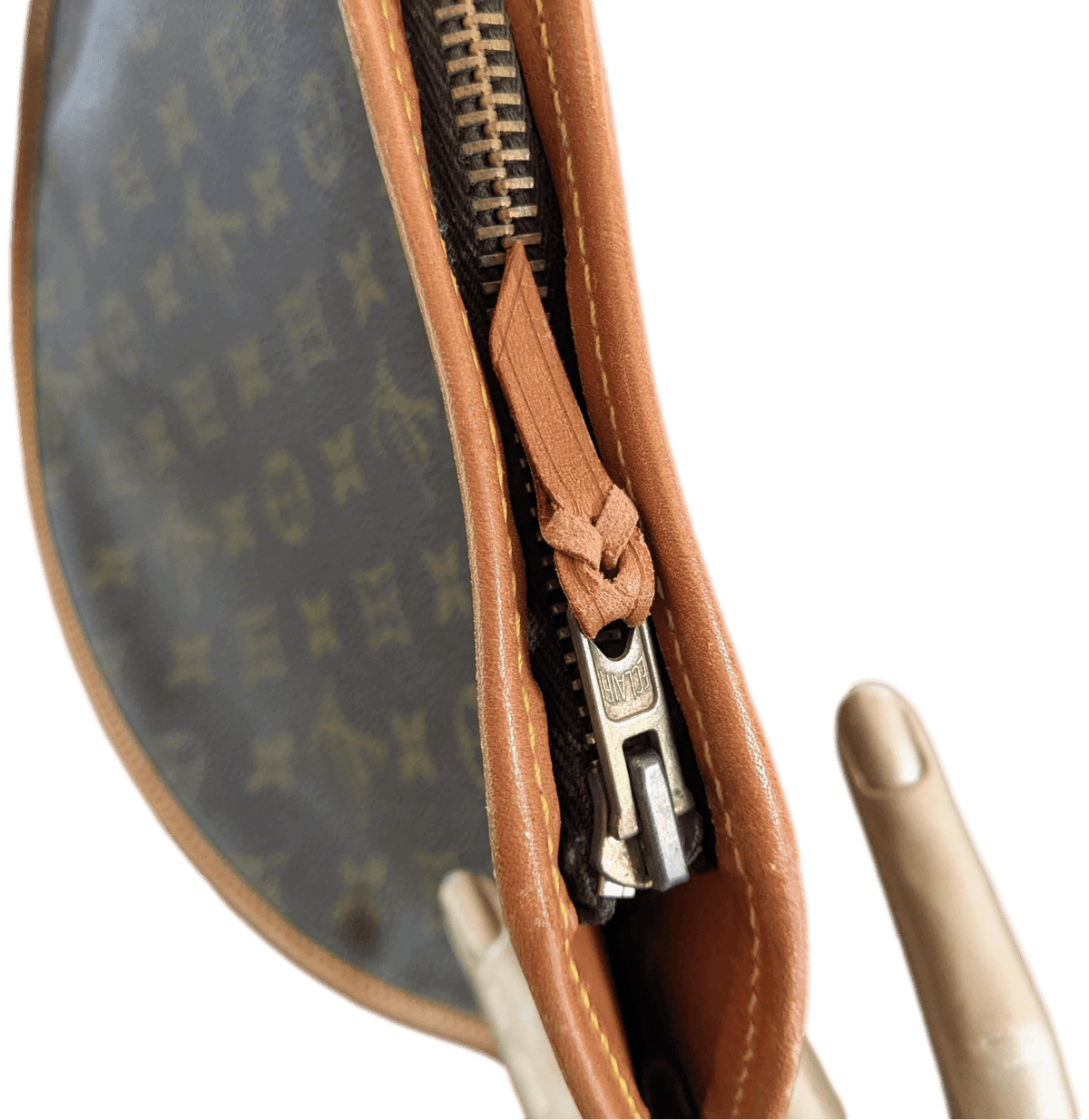 LOUIS VUITTON Vintage Tennis Racket Cover