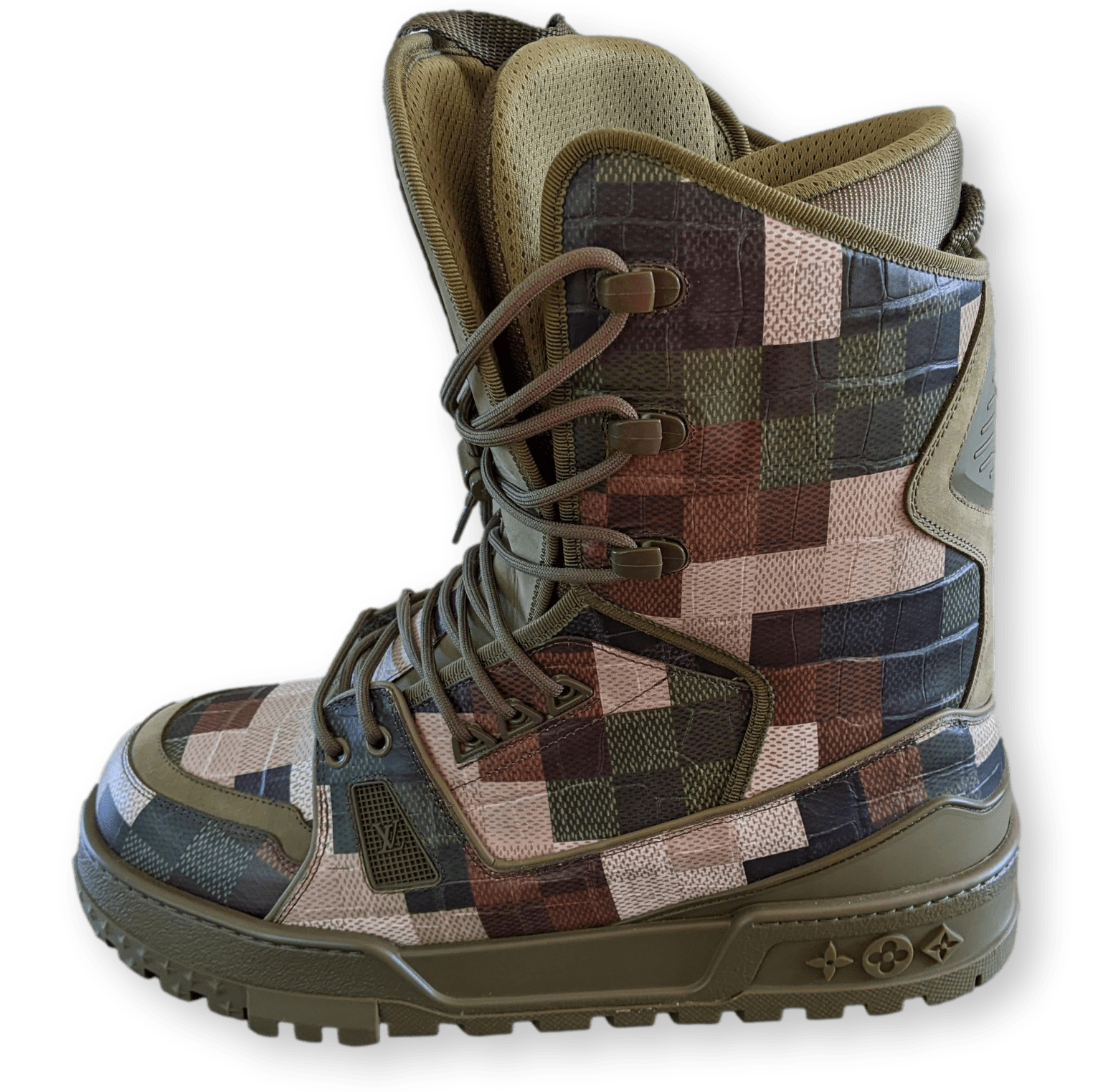 LOUIS VUITTON LV Trainer Snow Boot Camouflage Sz 8