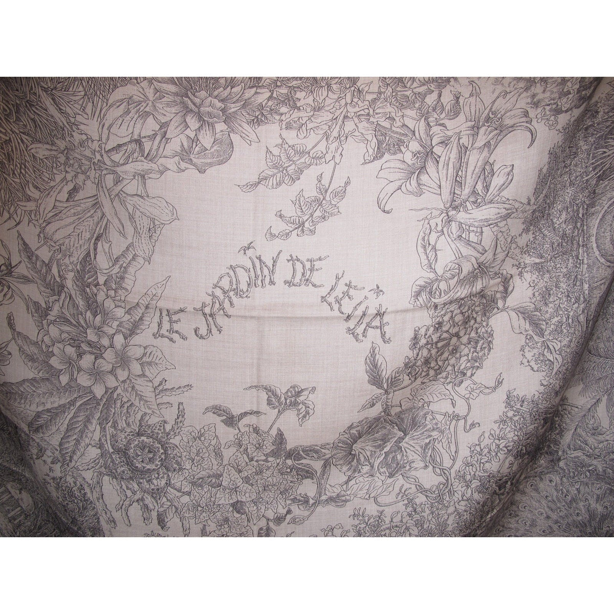 Hermes 2013 cw06 Naturel Anthracite Le Jardin de Leila Cashmere Shawl 140