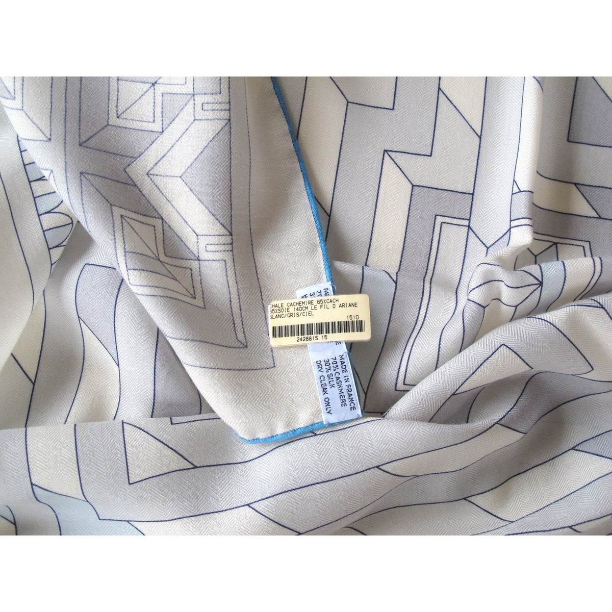 Hermes Le Fil d' Ariane N. Nidaka Cashmere Shawl