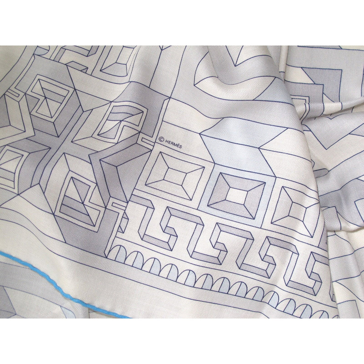 Hermes Le Fil d' Ariane N. Nidaka Cashmere Shawl
