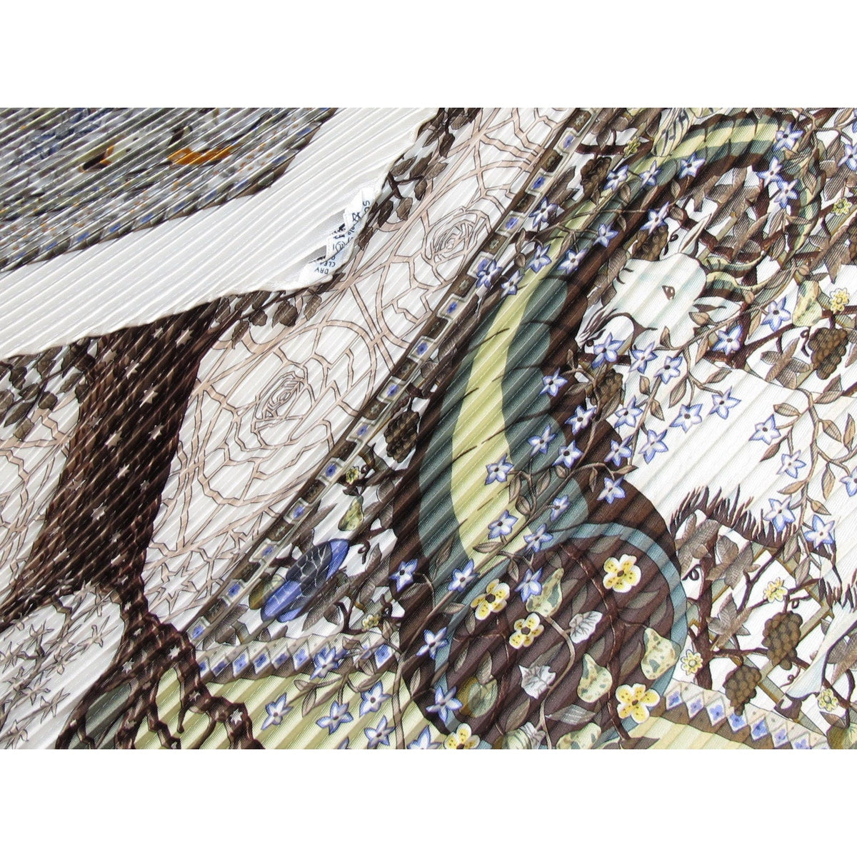 Hermes Axis Mundi by Christine Henry Pleated Plisse Twill 90