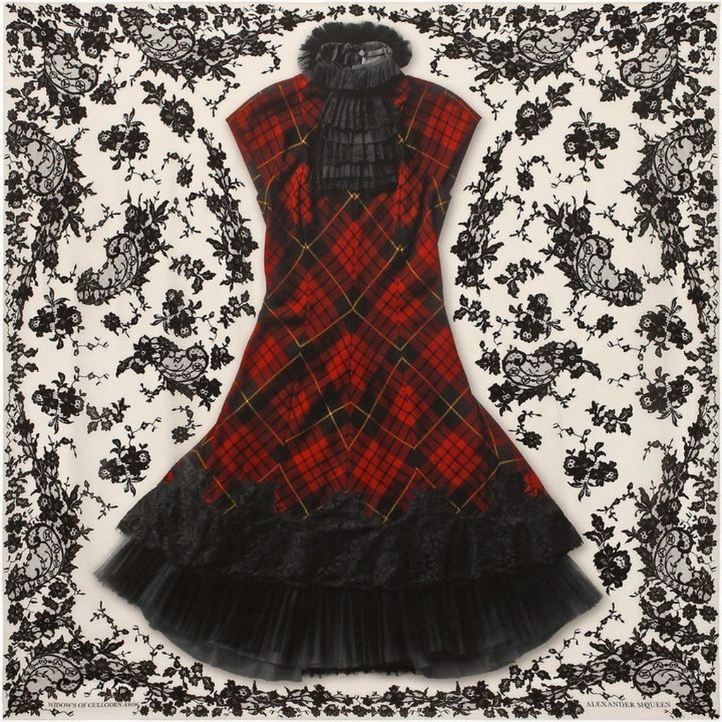 Alexander McQueen Special Issue Limited 100 pc WIDOWS OF CULLODEN Silk Shawl 135cm, NIB! - poupishop