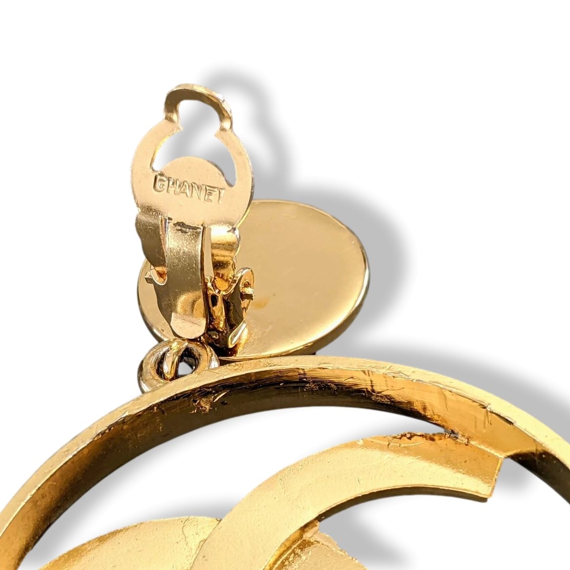 Chanel Circa 1983-1985 Gilt LOGO Dangle Ear clips, Rare! - poupishop