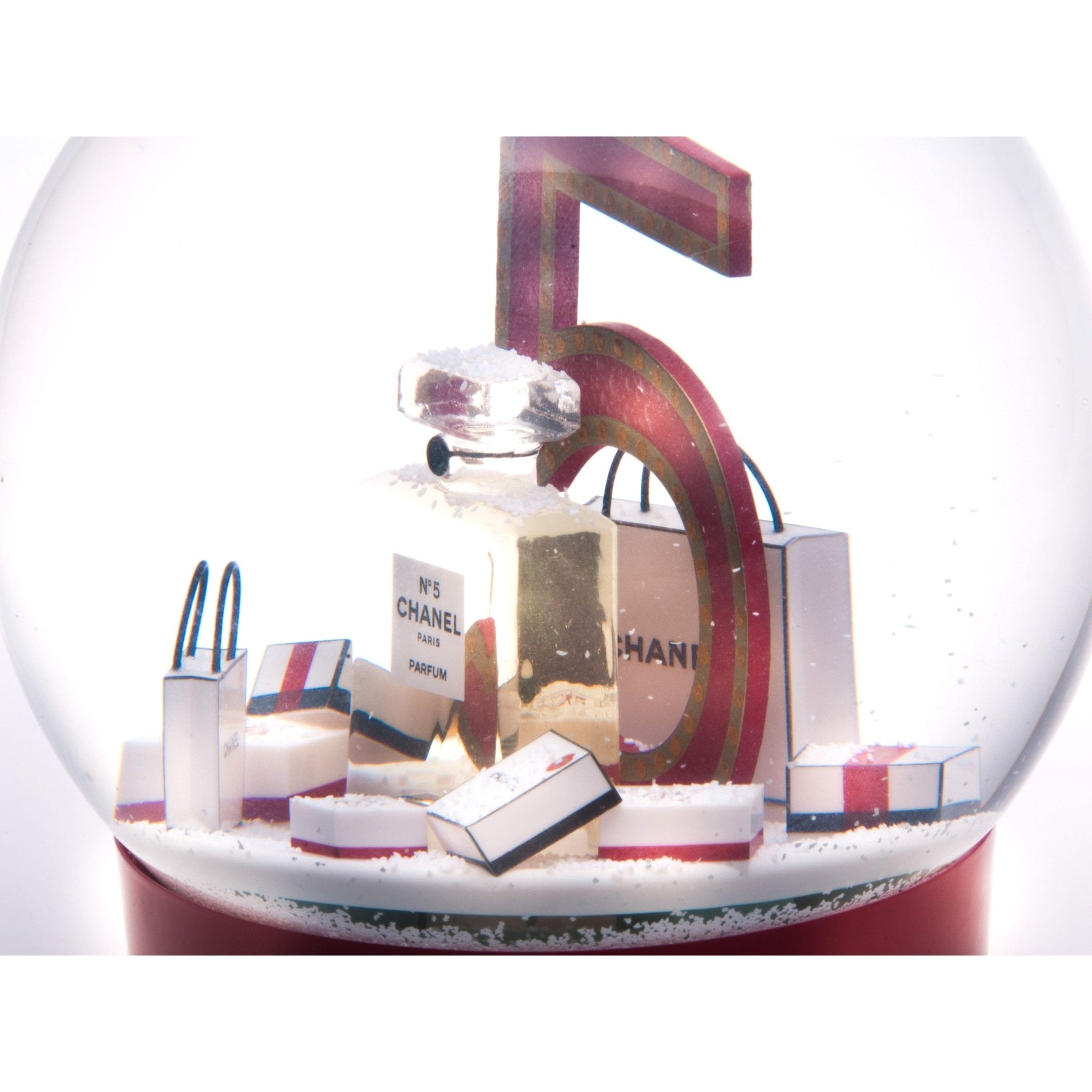 Chanel N° 5 2015 Gigantic USB Rechargeable Snowball Globe, NIB but doesn't work! - poupishop