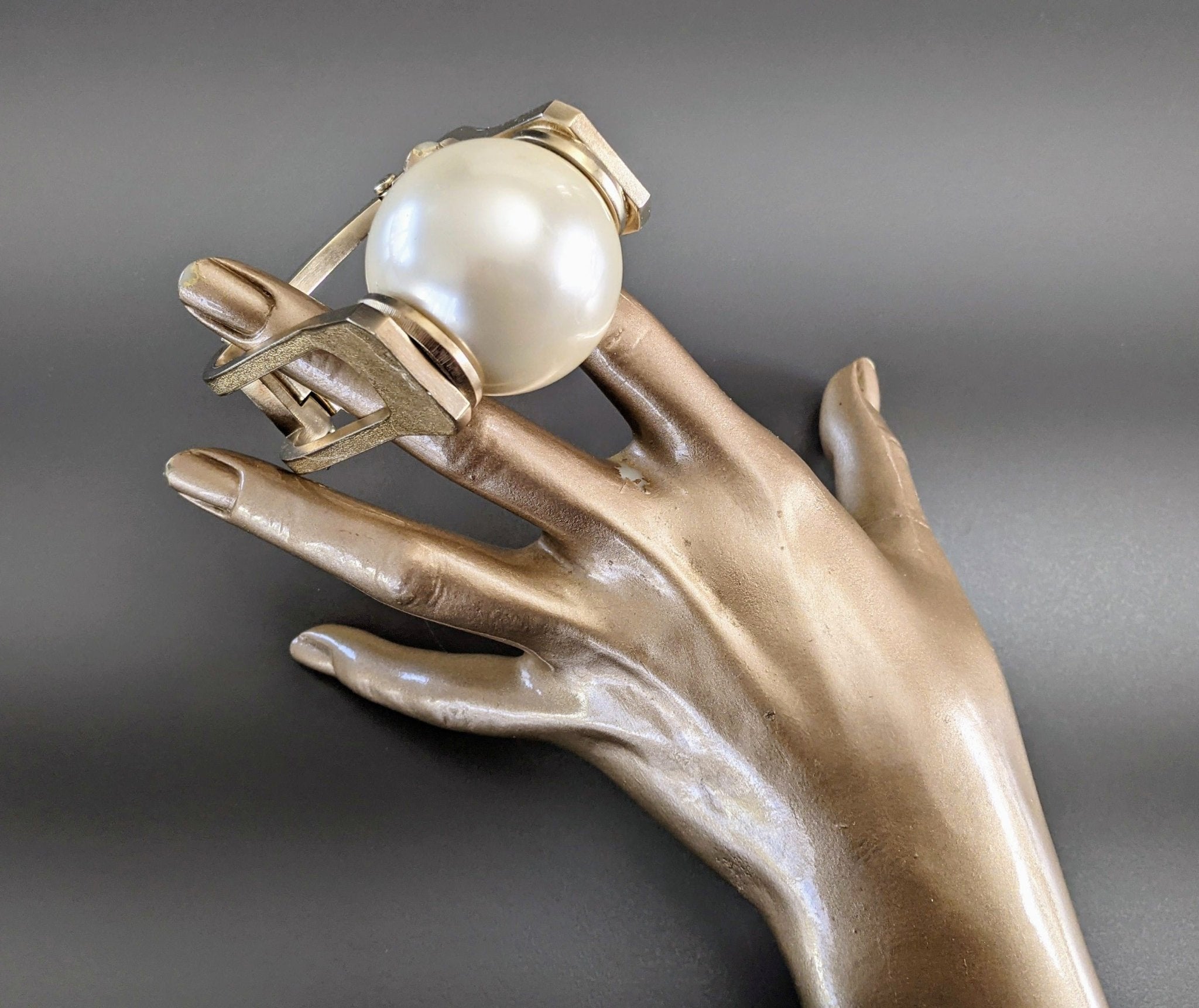 Chanel SS014 Enamel Metal Huge Pearl Manchette Bracelet, Very Impressive in Box! - poupishop