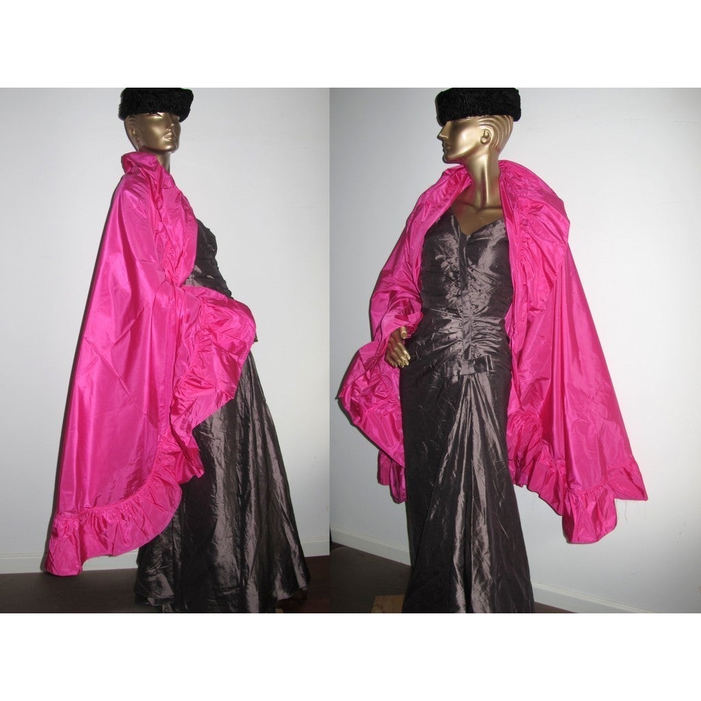 Christian Dior Boutique Rose Tyrien Huge Satin Opera Cape, New! - poupishop