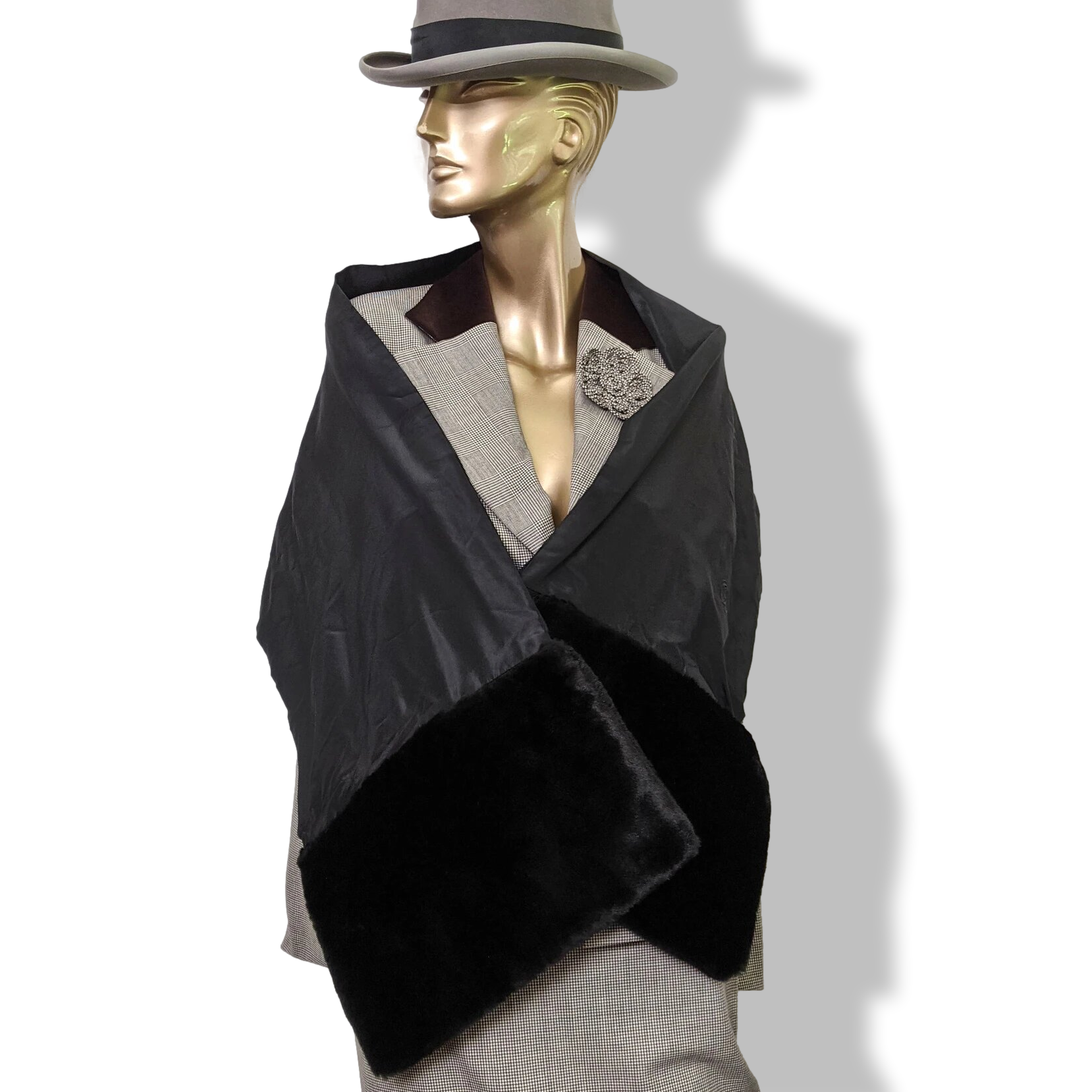 Christian Dior Noir Opera Etole Satin of Silk and Faux Fur, Mint!