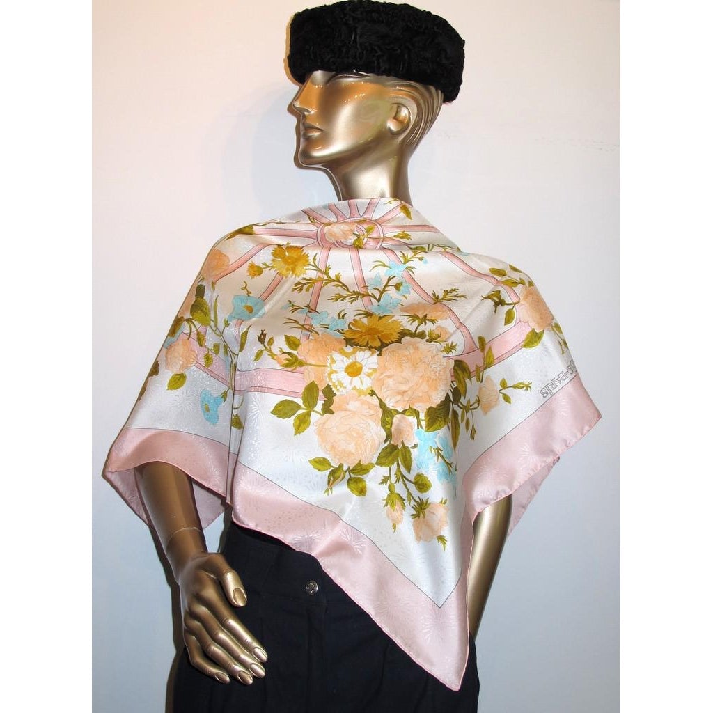 Hermes 1973 Romantique Jacquard Twill 90 New in Box!