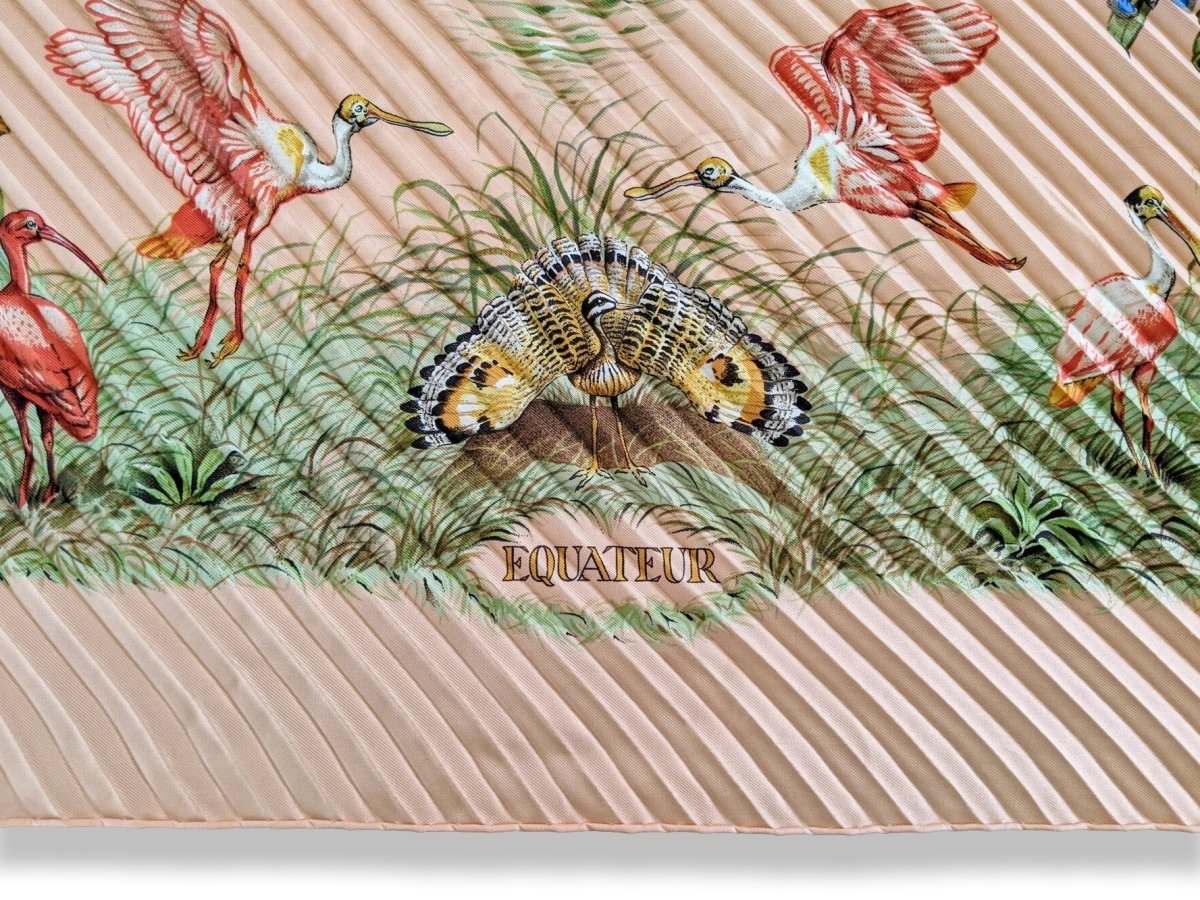 Hermes 1980-90's Rose EQUATEUR by Robert Dallet Pleated Plisse Twill 90, Mint without tag!