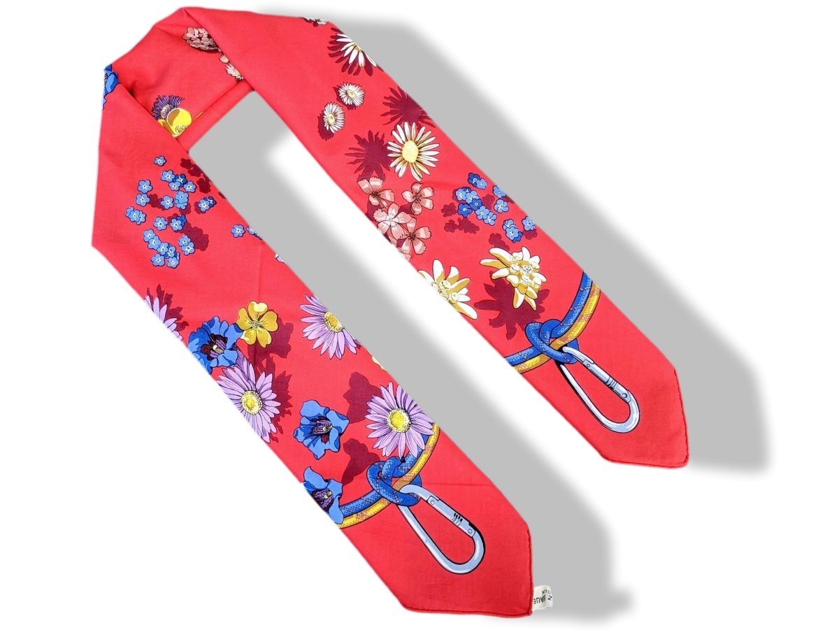 Hermes 1980s Red FLEURS DE MONTAGNE by Caty Latham with Blanc Matt Overprint Cotton Carre Scarf 90 cm, Lovely!