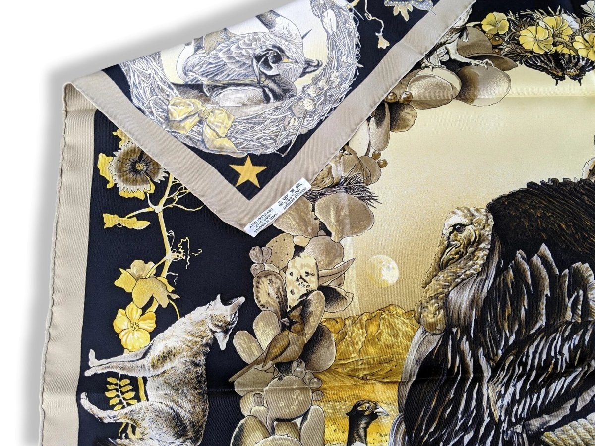Hermes 1987 Noir/Beige/Gold FAUNE ET FLORE DU TEXAS Wildlife by Kermit Oliver Blanc Matt Twill 90
