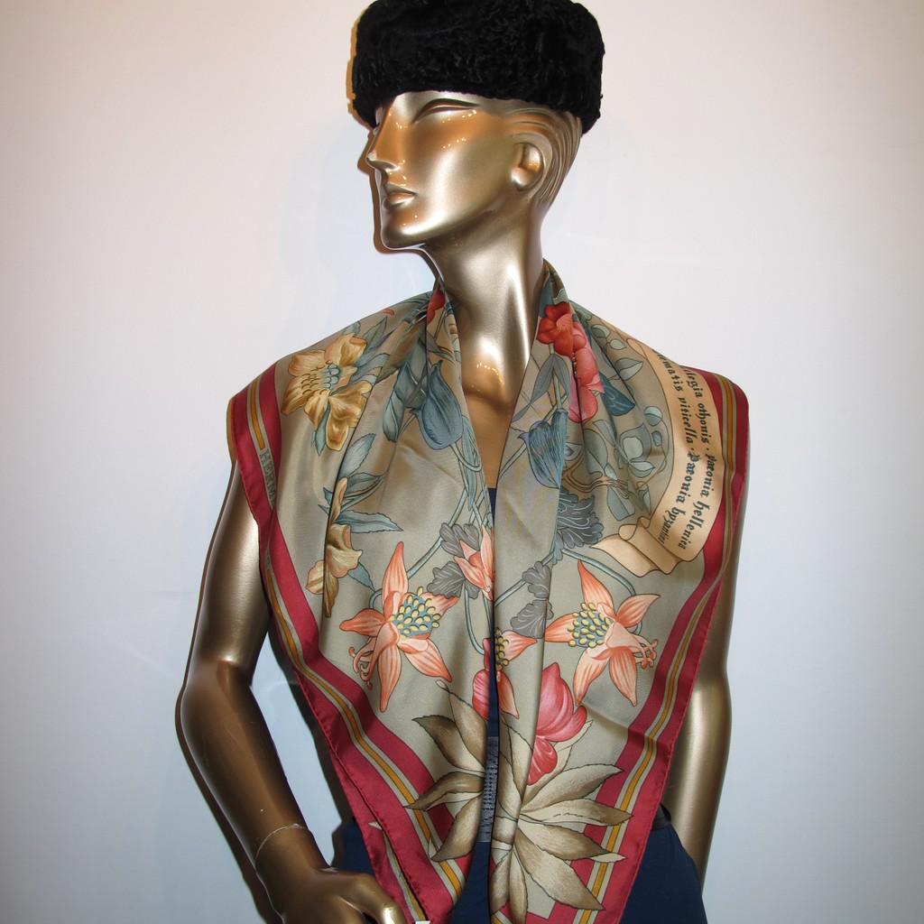 Hermes 1992 Bronze Fleurs D'Hellade Twill 90