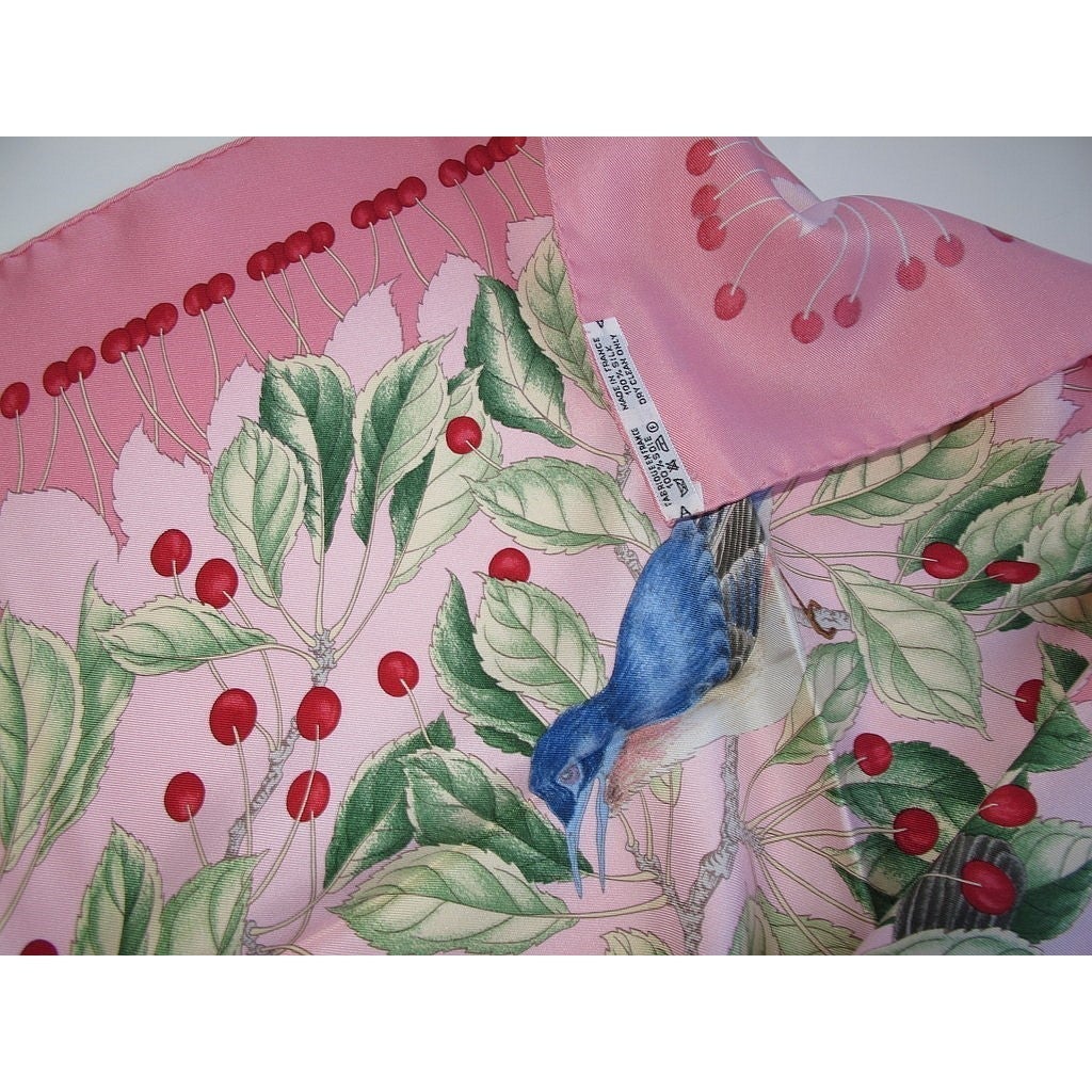 Hermes 1992 Pink Rose Les Merises by Antoine de Jacquelot Twill 90 - poupishop