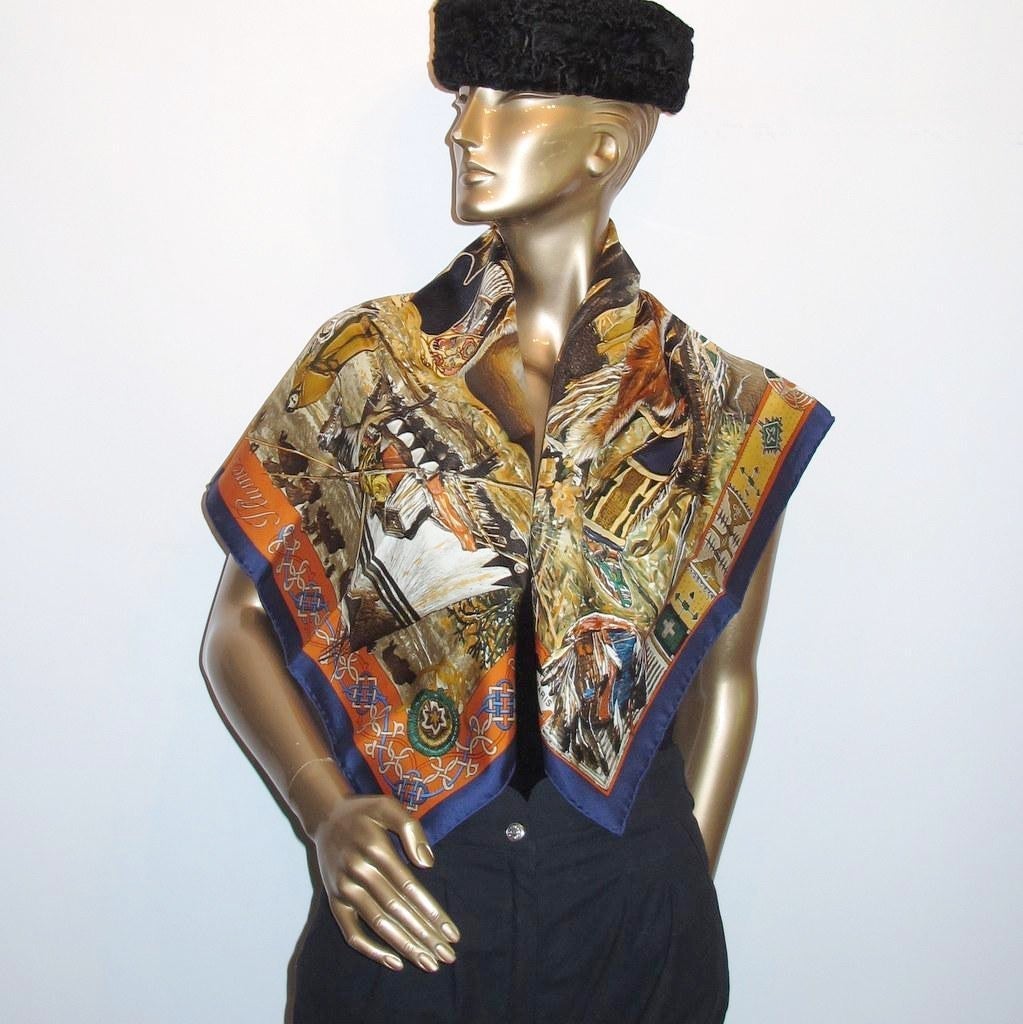 Hermes 1993 Navy Blue Plumes de L'Ouest by Kermit Oliver Blanc Matte Overlay Twill 90cm, New! - poupishop