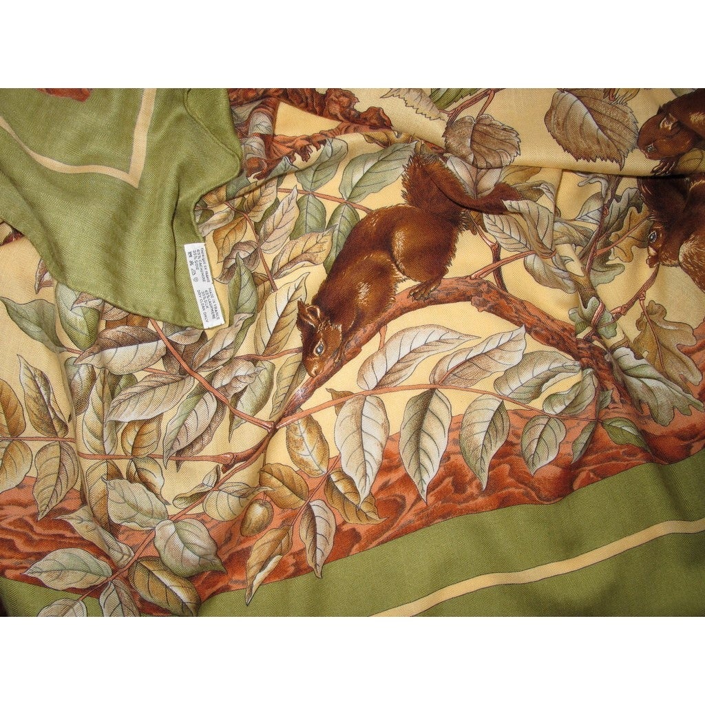 Hermes 1997 Olive/Haselnut Casse-Noisette by Antoine de Jacquelot Cashmere Shawl 140 - poupishop