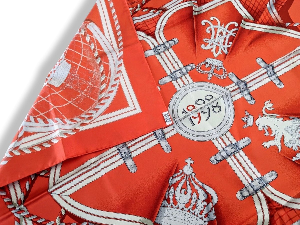 Hermes 1998 Rouge/Gris Special Issue 100 ANS SOCIETE SUISSE EN FRANCE by Henri d'Originy Crispy Twill 90, NIB!