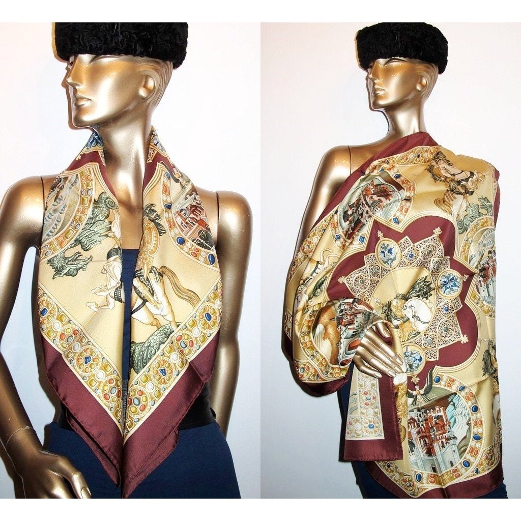 Hermes 1999 Acajou Gold Triomphe du Paladin Twill 90 New!