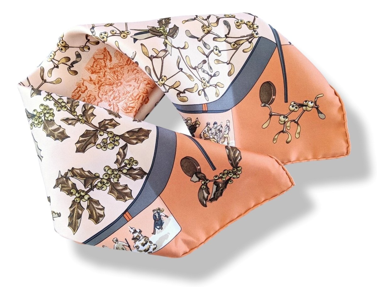 Hermes 2000s Brown Neige d'Antan by Caty Latham Pocket Scarf Gavroche 45, New!