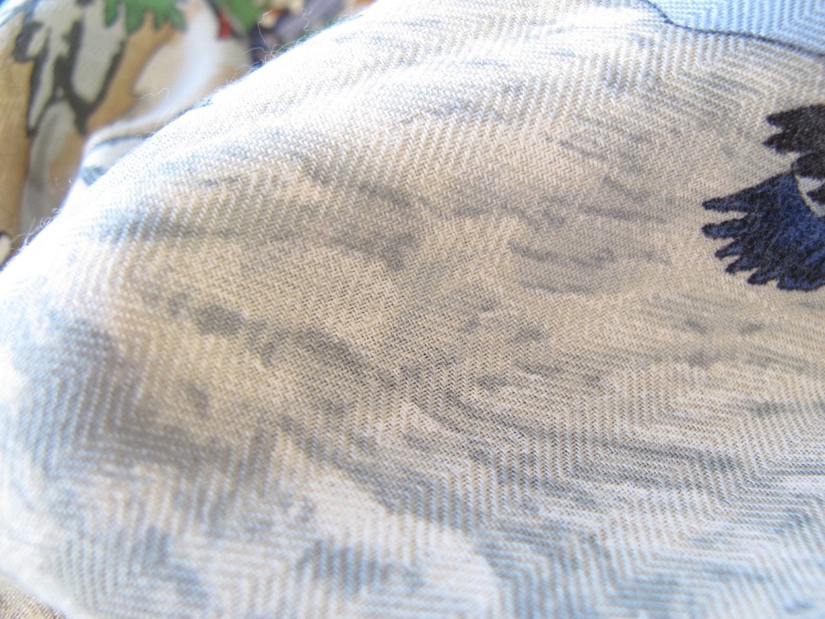 Hermes Sichuan by Robert Dallet Blanc Matte Overlay Cashmere 90