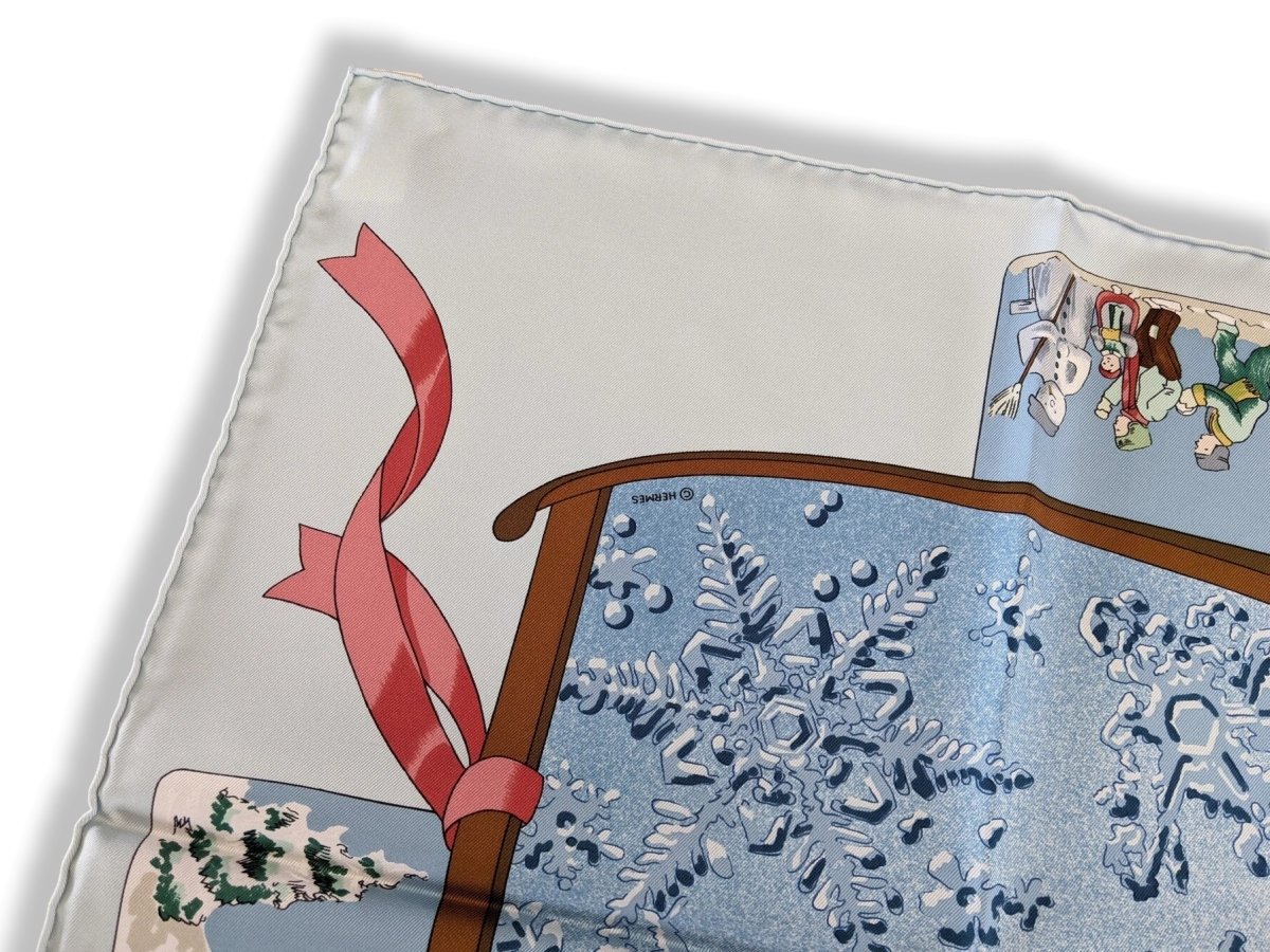 Hermes 2002 Bleu Clair/Blanc/Ciel NEIGE D'ANTAN by Caty Latham with Blanc Matt Overprint Twill 90, BNWT!