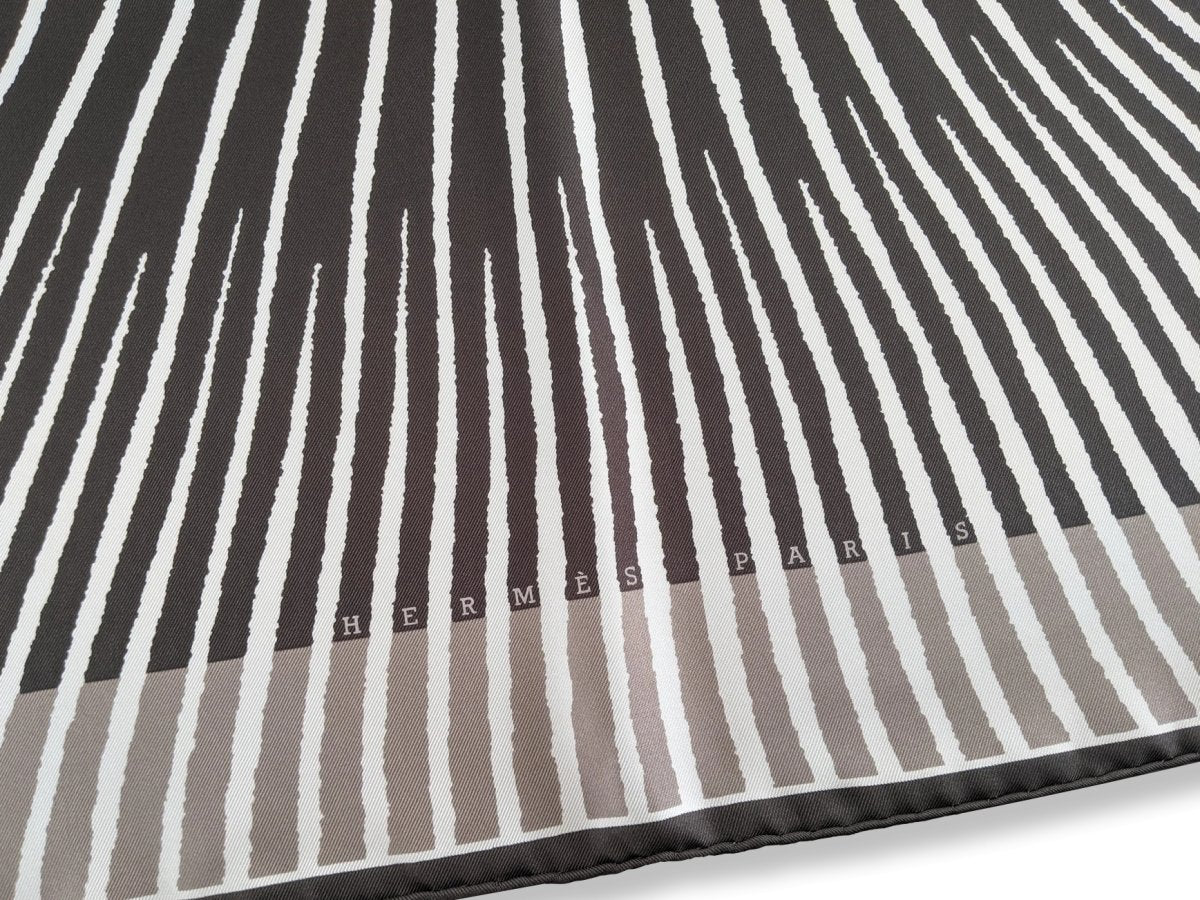 Hermes 2003 Anthracite/Etoupe "Soleil" by Fred Rawyler Twill 90, New!