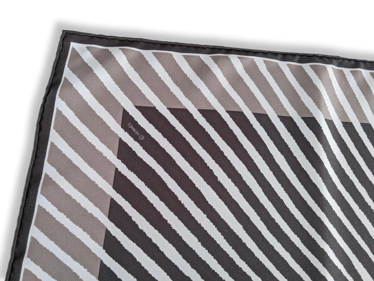 Hermes 2003 Anthracite/Etoupe "Soleil" by Fred Rawyler Twill 90, New!