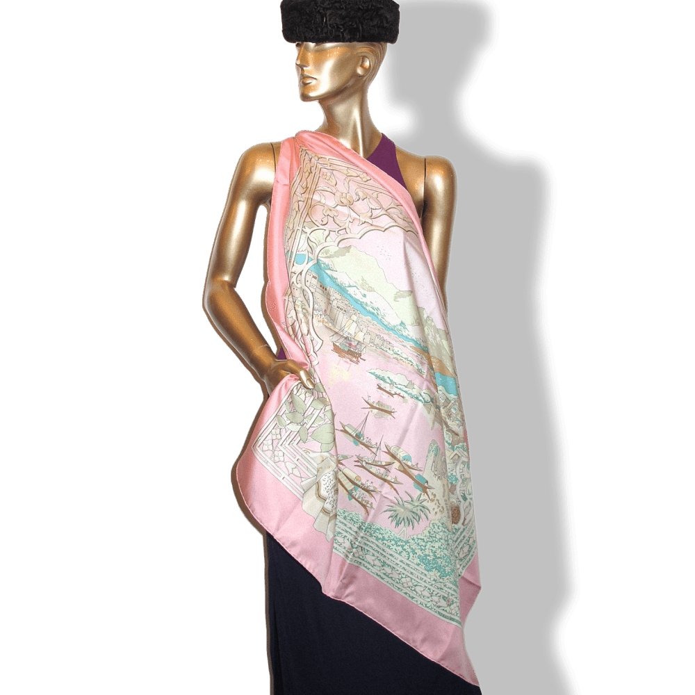 Hermes Le Fleuve Sacre by Vatherine Baschet Twill 90