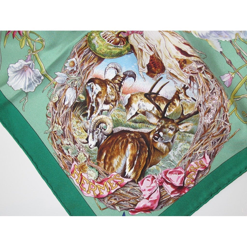 Hermes 2005 Limited Issue Museum of Fine Arts Faune et Flore du Texas Blanc Matte Overlay Twill 90, Rare! - poupishop