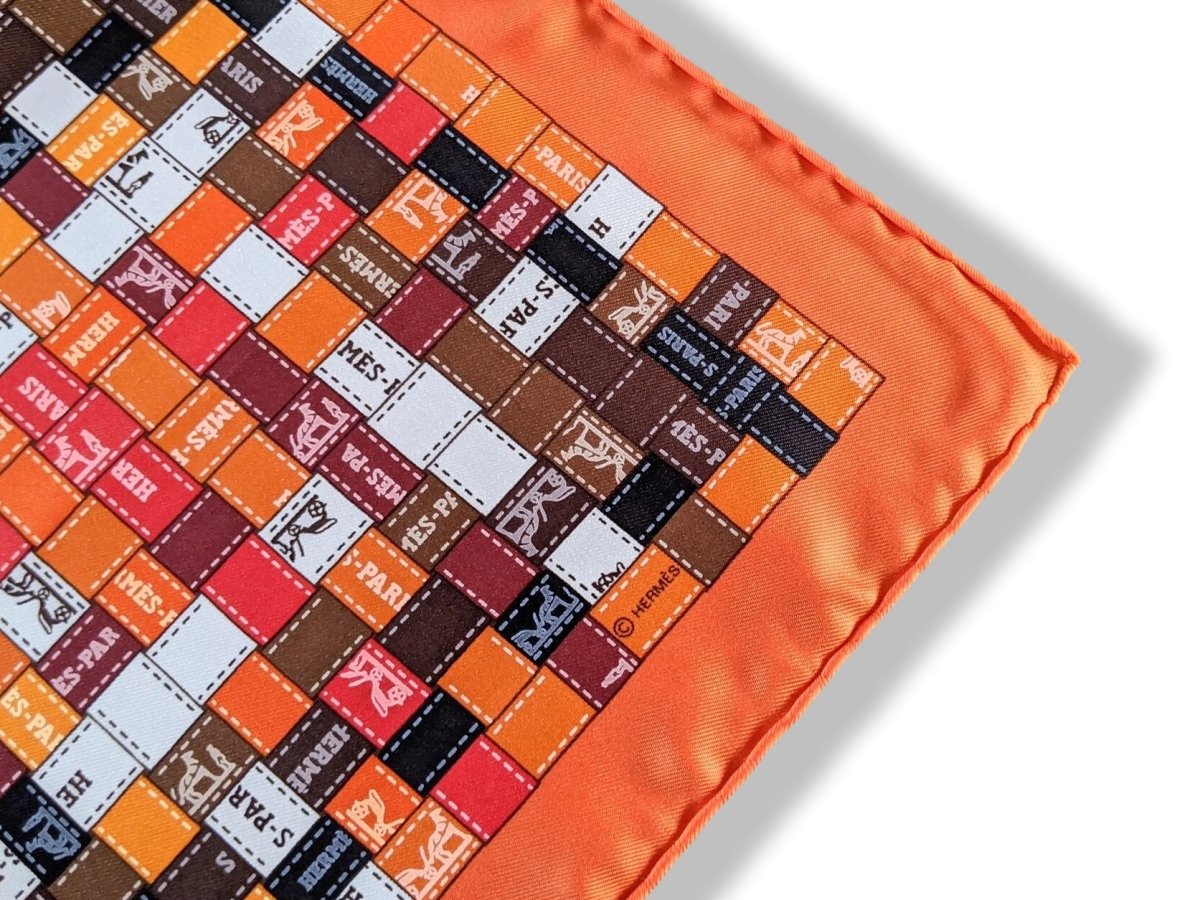 Hermes 2007 Orange/Marron BOLDUC AU CARRE by Caty Latham Twill 90, New!