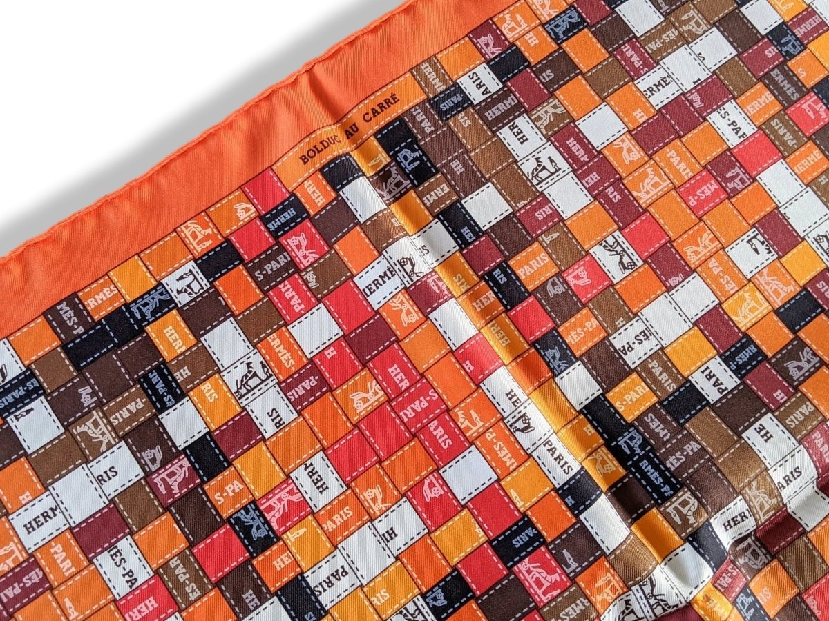Hermes 2007 Orange/Marron BOLDUC AU CARRE by Caty Latham Twill 90, New!