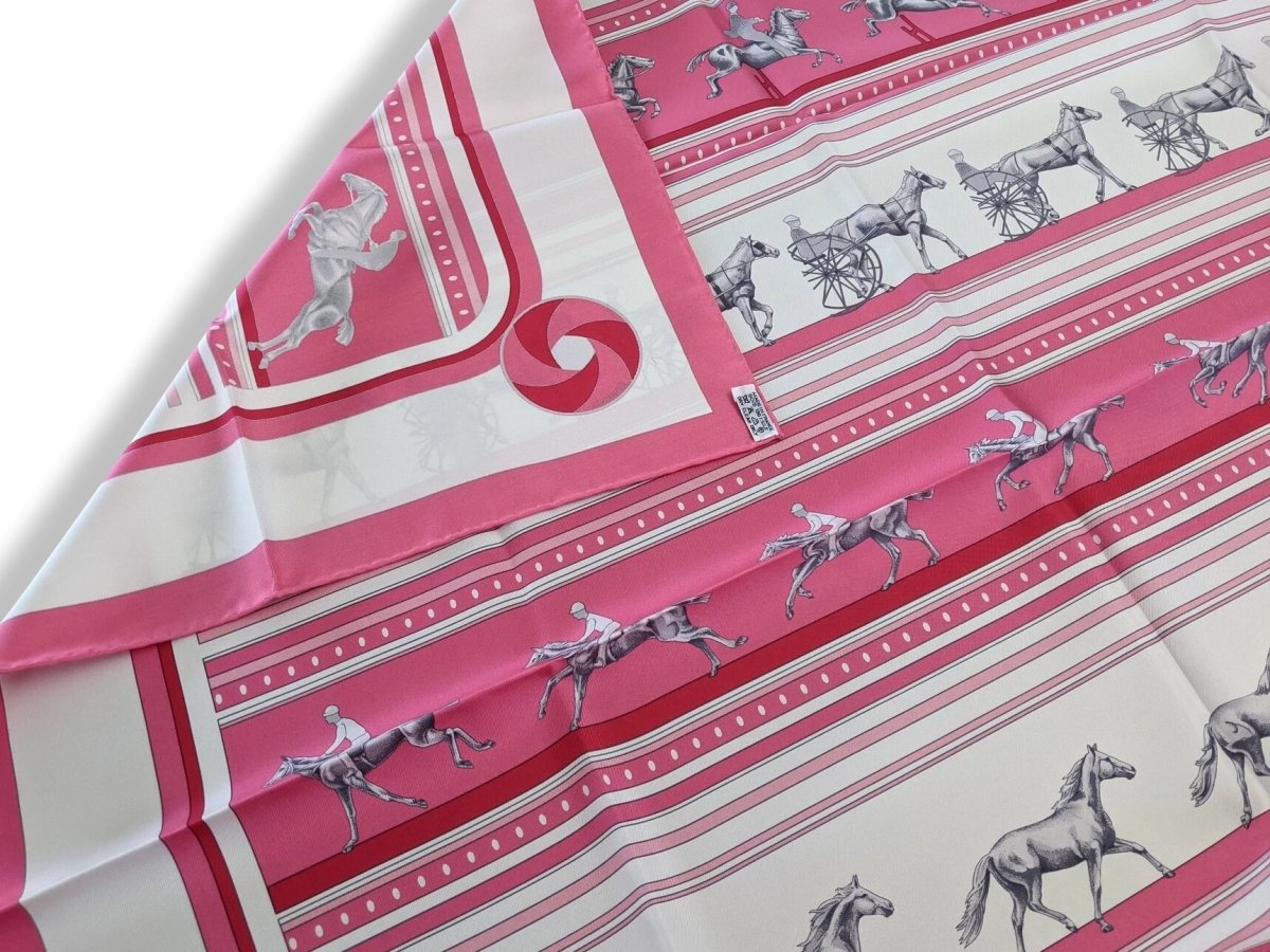 Hermes 2007 Rose Bonbon/Blanc/Gris Special Issue Jumping SEQUENCES FEI by Caty Latham Twill 90, Rare, NEW!