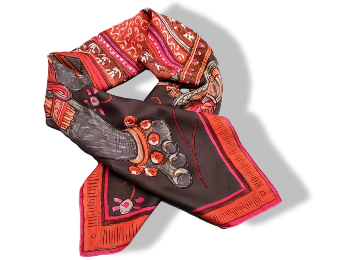 Hermes 2008 Acajou BELOVED INDIA Blanc Matte Overlay Twill Silk Scarf, Lovely!
