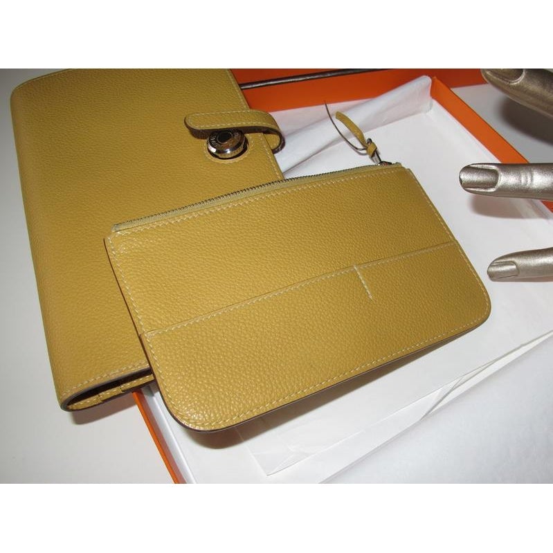 Hermes 2008 Curry Dogon Wallet GM
